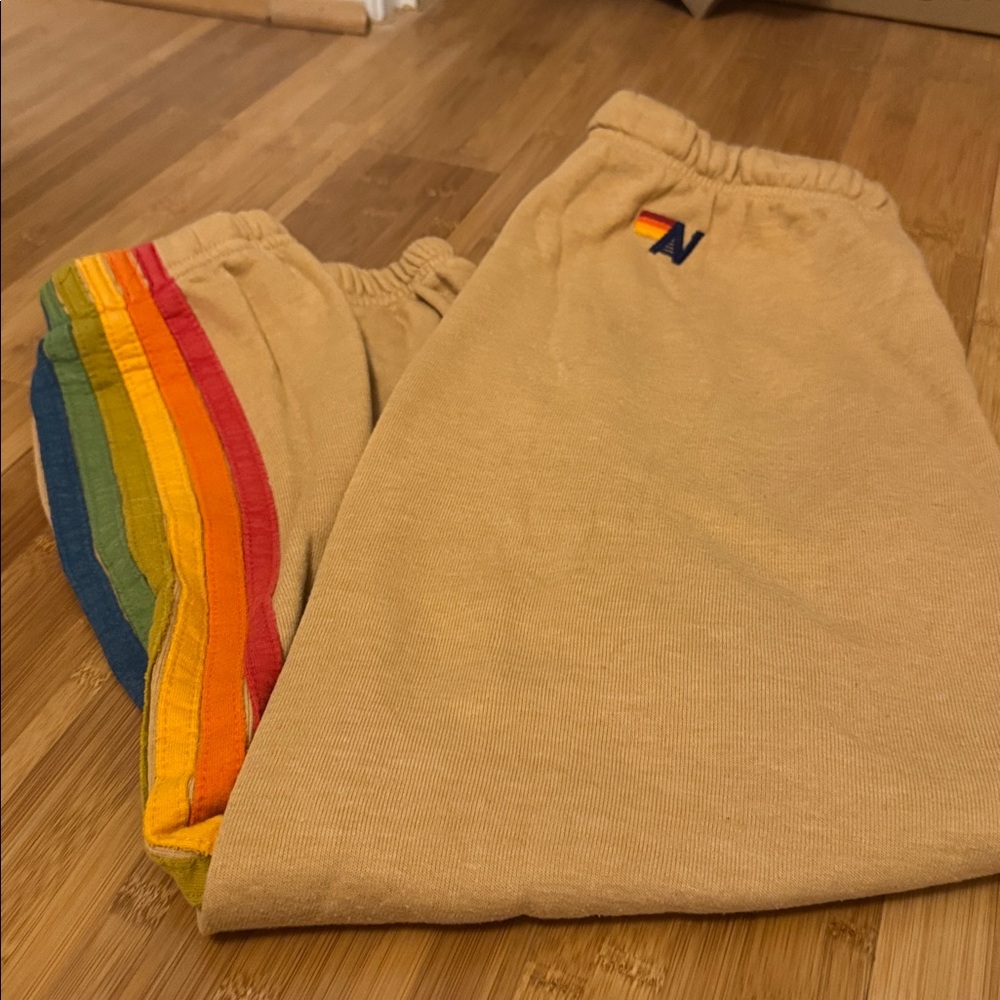 AVIATOR NATION
WOMENS 6 STRIPE SWEATPANTS - Picture 10 of 10